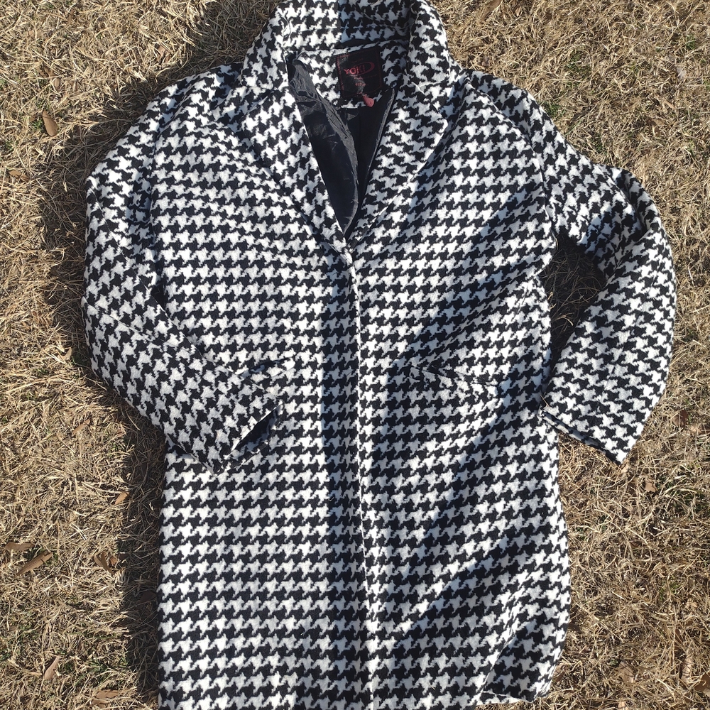 Source Unknown Black and White Houndstooth Trench Coat